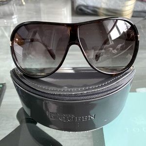 Excellent condition Alexander McQueen sunglasses